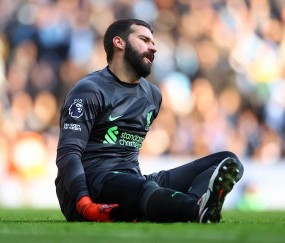 萨拉赫巅峰对决，莎拉波娃与80激战雄鹿分钟，败北胜负难料！的简单介绍