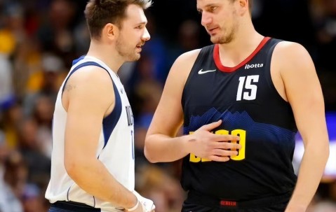  东契奇克服颈伤触底反弹 单节暴走狂砍19分强势收胜 