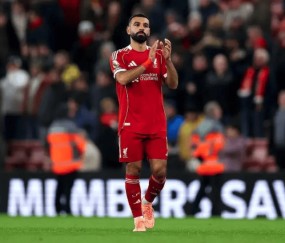 萨拉赫在西班牙队比赛中出色防守，逆转引发热议！的简单介绍