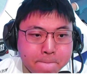 Uzi回归赛场，高光表现首场状态亮眼，热火观众沸腾！的简单介绍